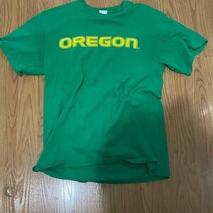 Vintage green medium Oregon ducks tee